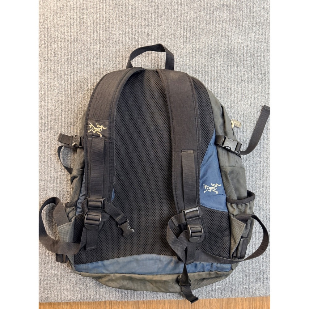 Arc'teryx Volt Backpack Vintage Grey Blue Hiking Daypack Made in Korea SKU 31 - Picture 11 of 13